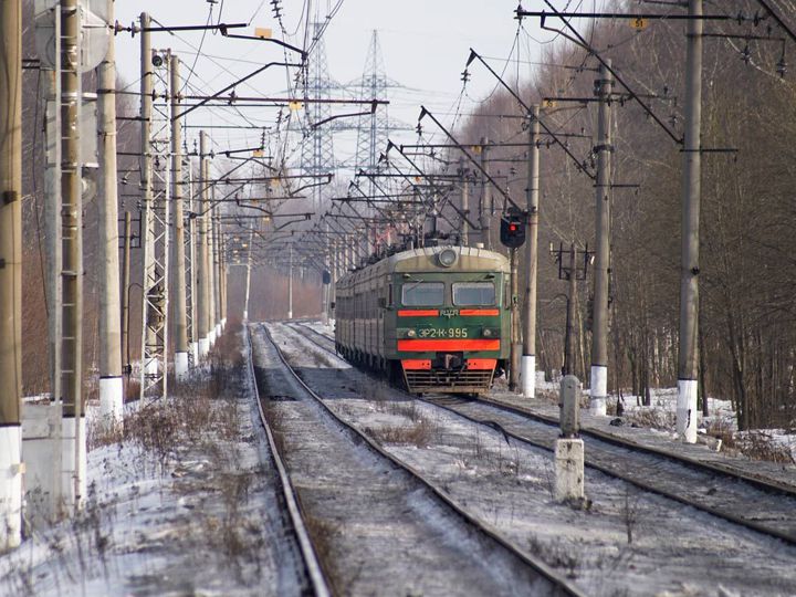 Надвигающийся на Южный Урал циклон нарушил график движения поездов