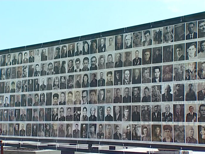 Стена памяти вк. Стена памяти надпись. Стена памяти Магнитогорск. Стена памяти Челябинск. Стена памяти Челябинской области.
