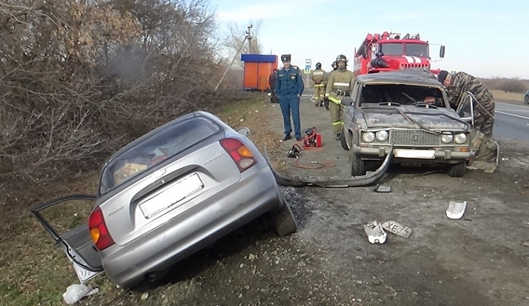 Погода в южноуральске на 10 челябинская. Авария в Увельском районе. Село половинка Челябинская область Увельский район. Авария Увелка Южноуральск.