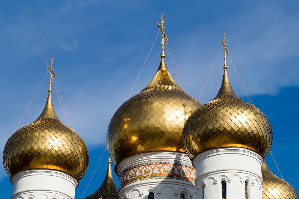 Покров Пресвятой Богородицы 2025: какого числа, приметы, традиции и запреты