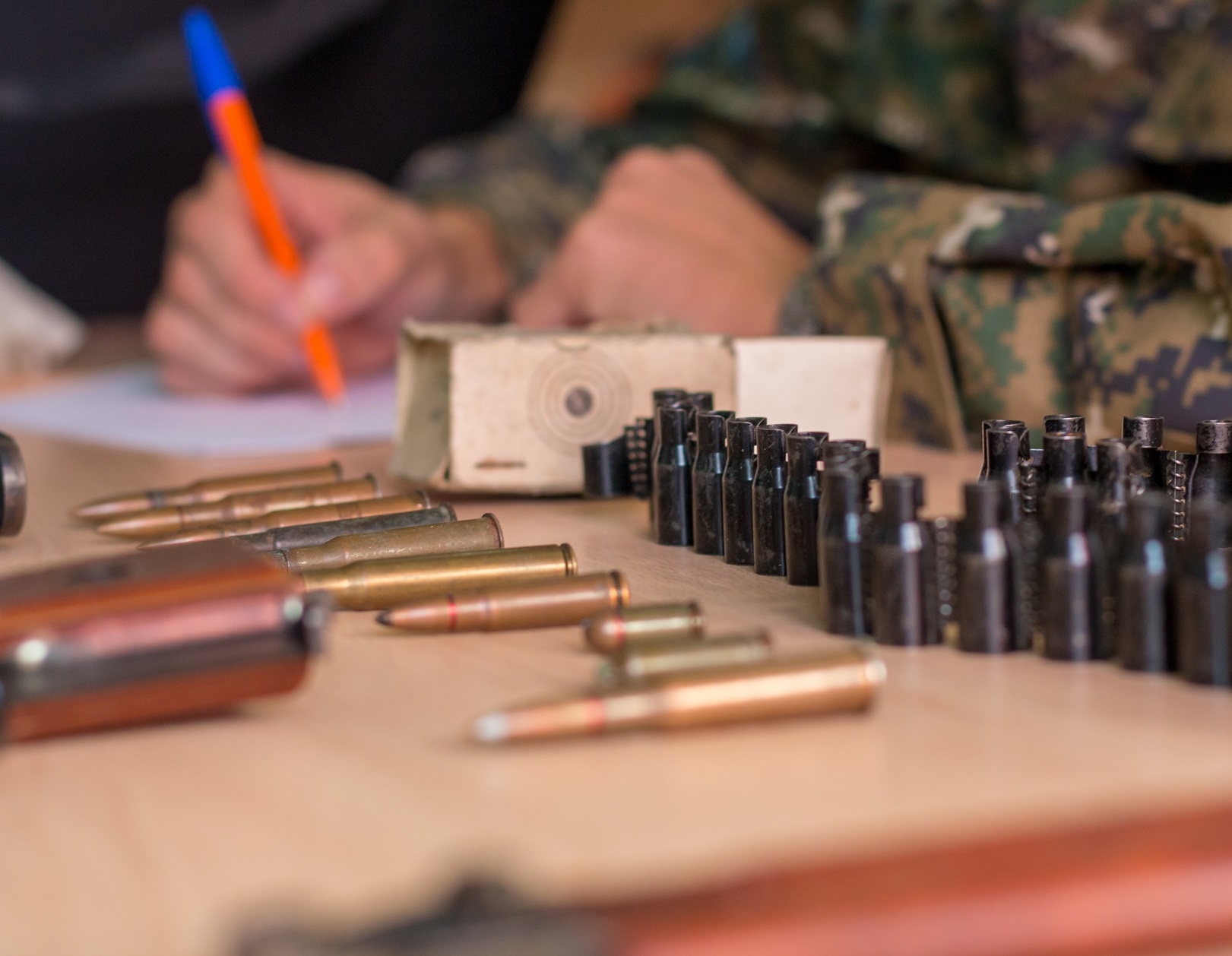Жители Челябинской области добровольно сдали гранаты, винтовки и пулемет 