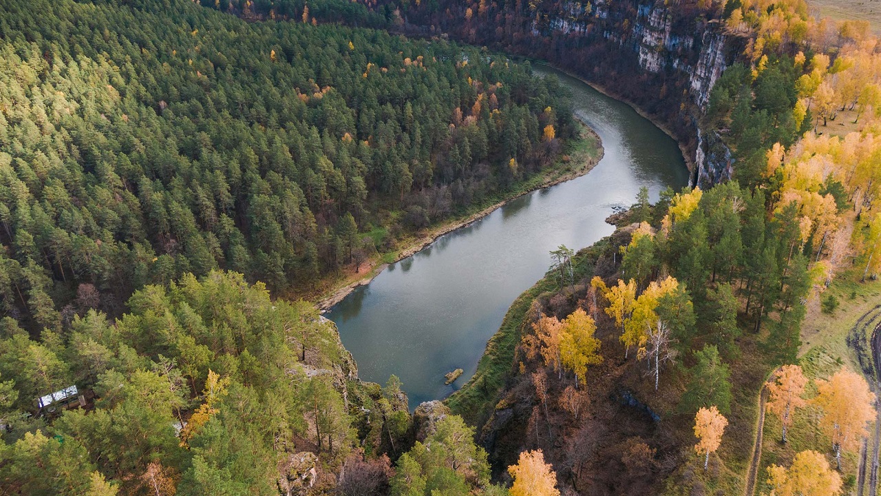 7 самых ярких мест Южного Урала, где стоит побывать осенью