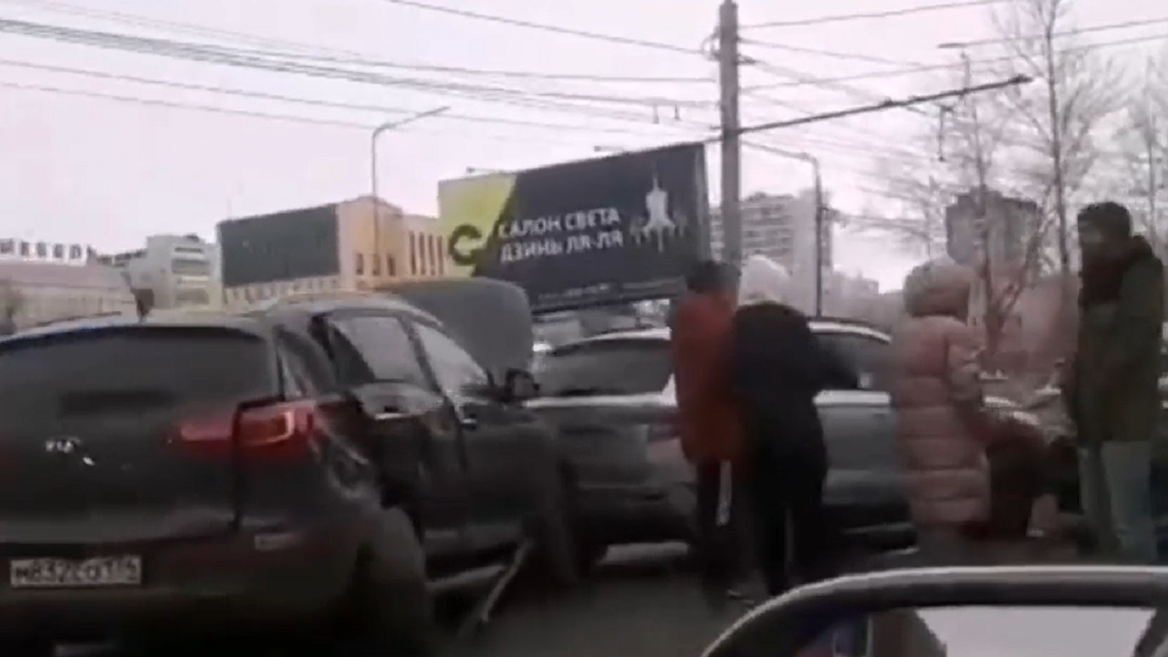 17-летний подросток спровоцировал массовое ДТП в Челябинске