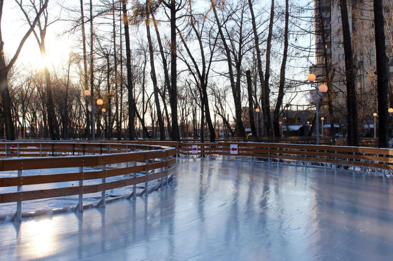 Один из самых красивых катков открывается в Челябинске: расписание