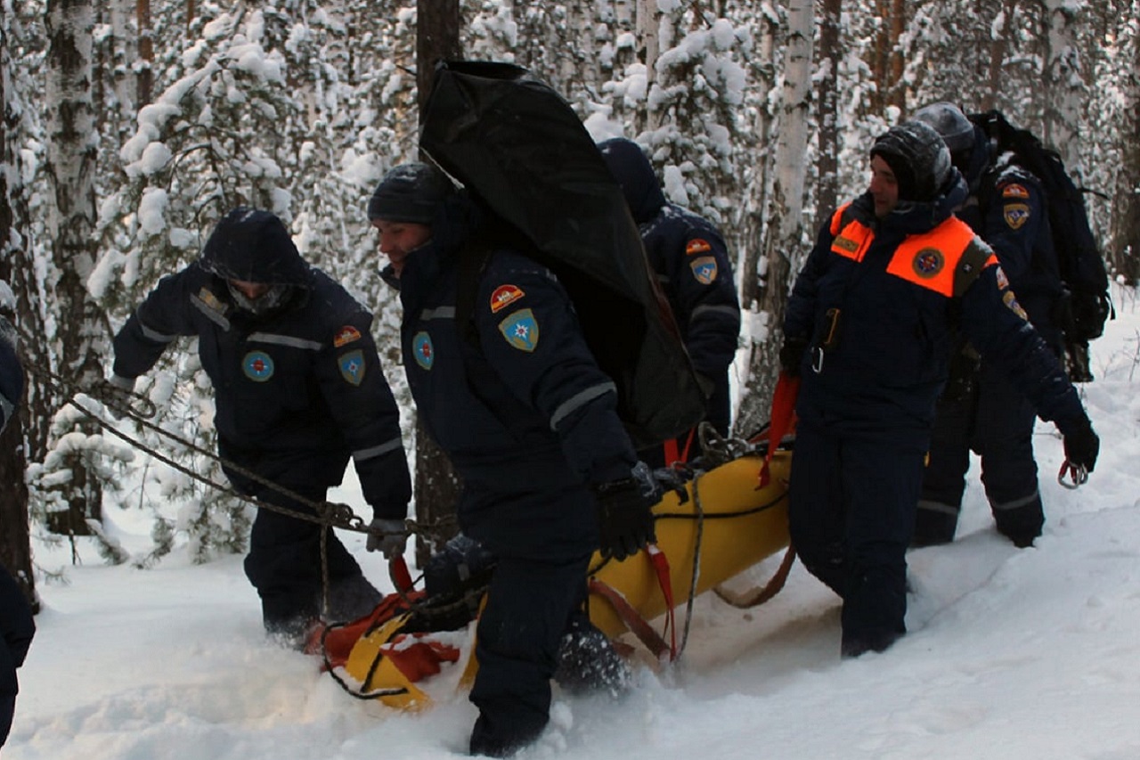 Спасали вшестером: турист получил тяжелую травму в горах на Южном Урале