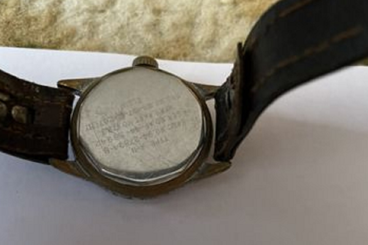 Редкие часы времен Второй мировой войны продают в Челябинске за 3 млн