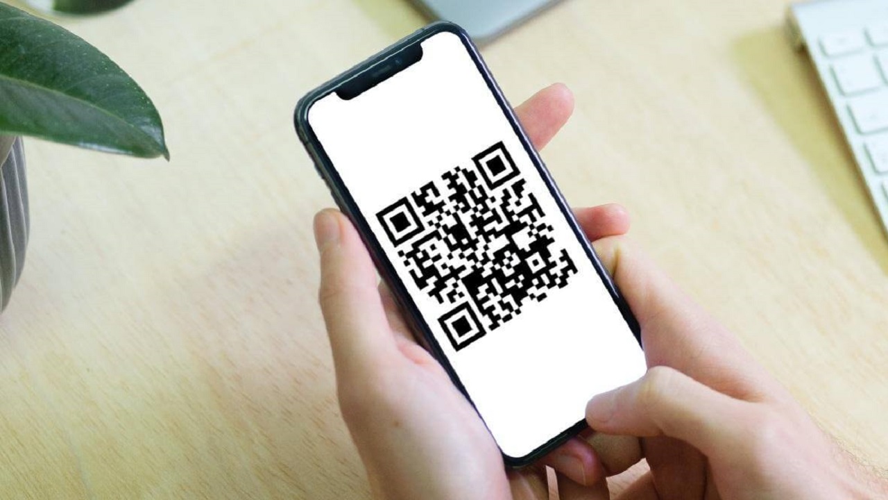 В компаниях Челябинской области стали требовать QR-коды для приема на работу