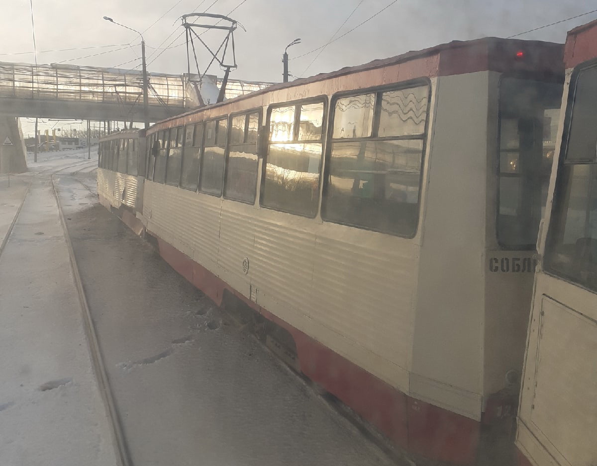 В ДТП «паровозиком» попали 3 трамвая в Челябинске ФОТО 