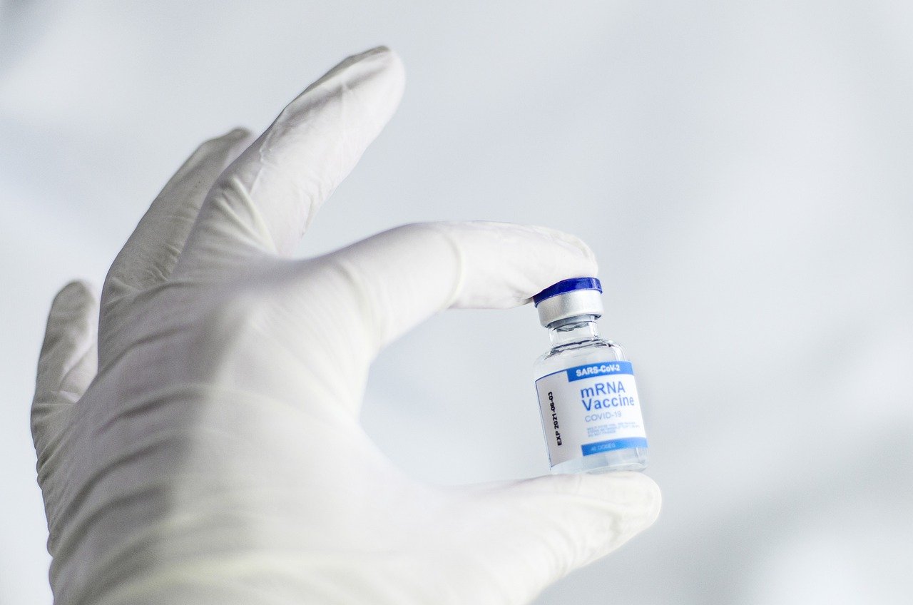 Где в Челябинской области можно поставить прививку от коронавируса и бесплатно сдать ПЦР-тест