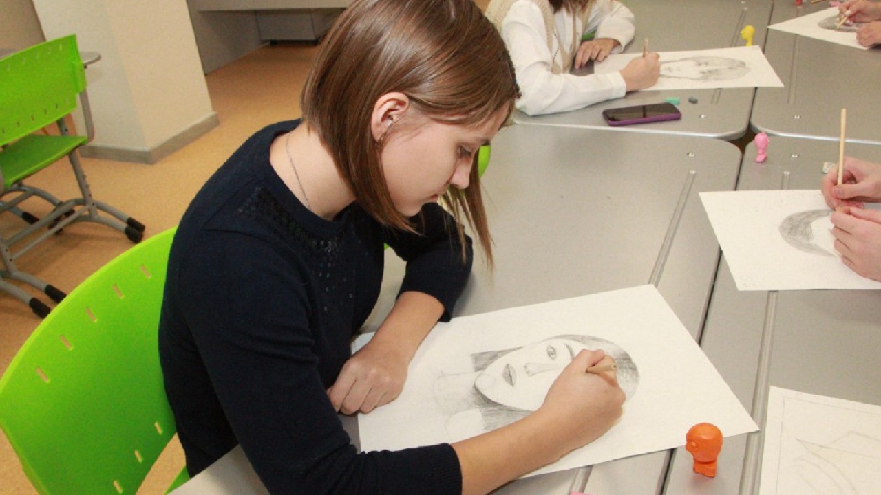 Спорт, творчество и наука: в Челябинске открылся досуговый центр для подростков