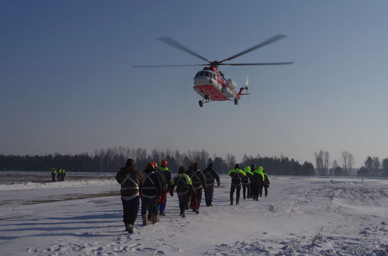 Авиапожарные проводят воздушные тренировки перед сезоном лесных пожаров