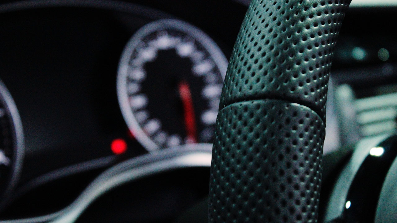 Подросток в Челябинской области угнал машину, чтобы добраться домой