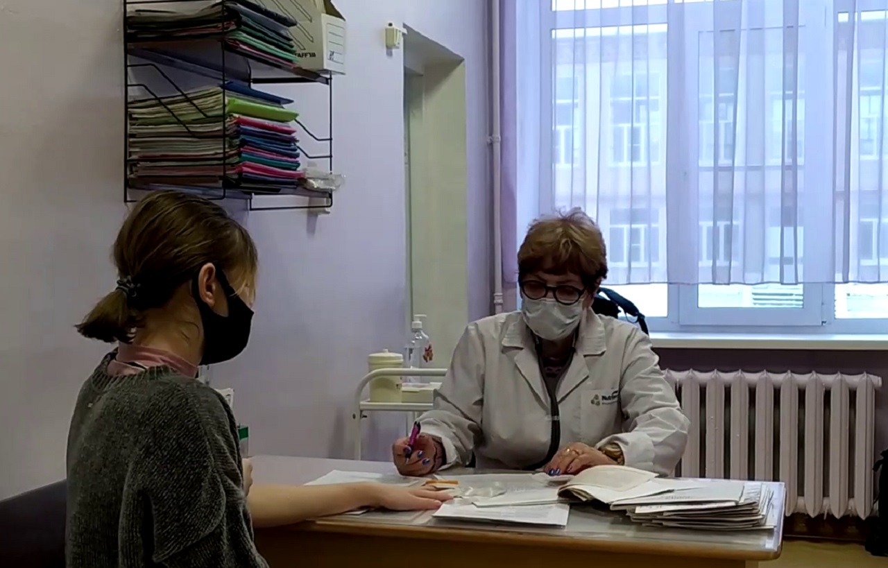 В Магнитогорске началась вакцинация подростков от COVID-19 В Магнитогорске началась вакцинация подростков от COVID-19