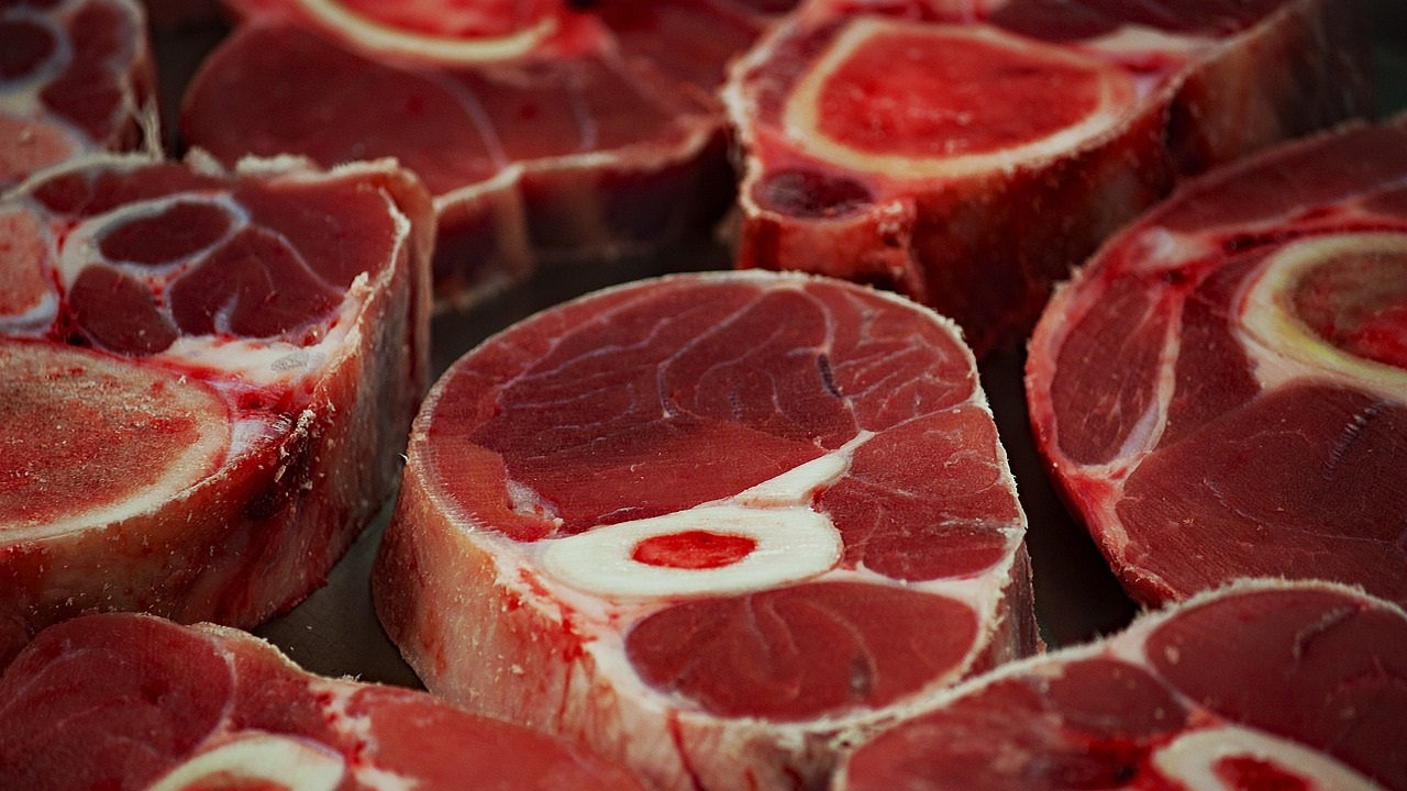 13 тонн испорченного мяса утилизируют в Челябинске
