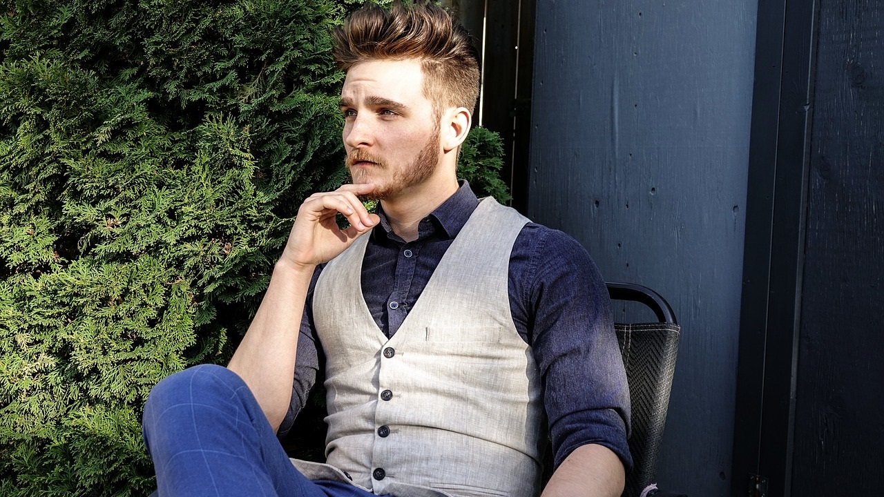 Мужчина-Весы: гороскоп карьеры и финансов на 2022 год