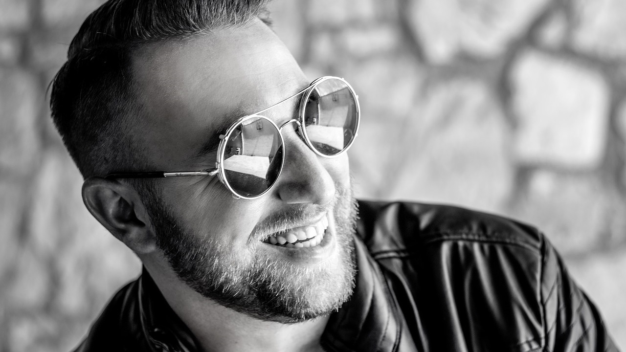 Мужчина-Весы: гороскоп карьеры и финансов на 2022 год