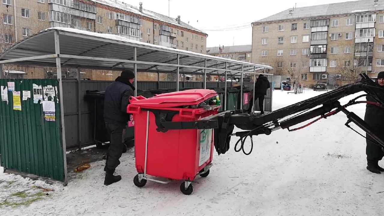 В Челябинске и Копейске появятся более 2200 контейнеров для раздельного сбора мусора