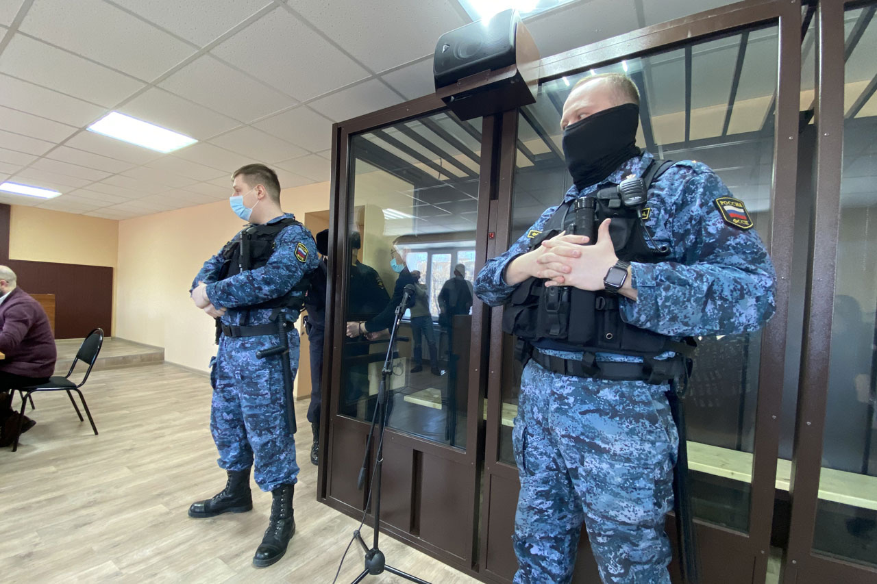 Суд отправил под стражу замминистра здравоохранения Челябинской области Суд отправил под стражу замминистра здравоохранения Челябинской области
