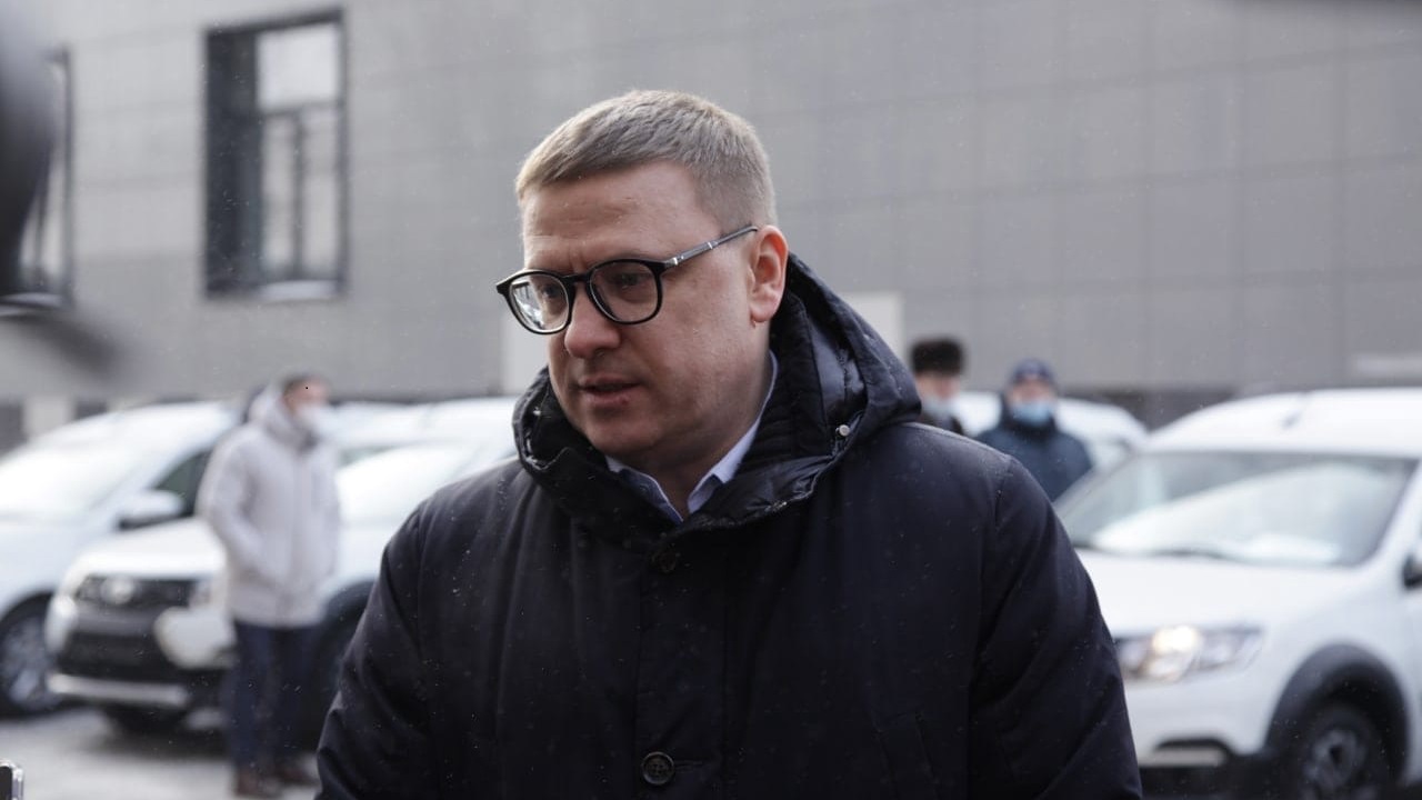 Новые машины неотложной помощи поступили в детские поликлиники Челябинска