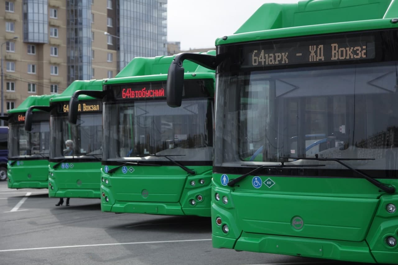 Ярмарку вакансий для будущих водителей автобусов провели в Челябинске