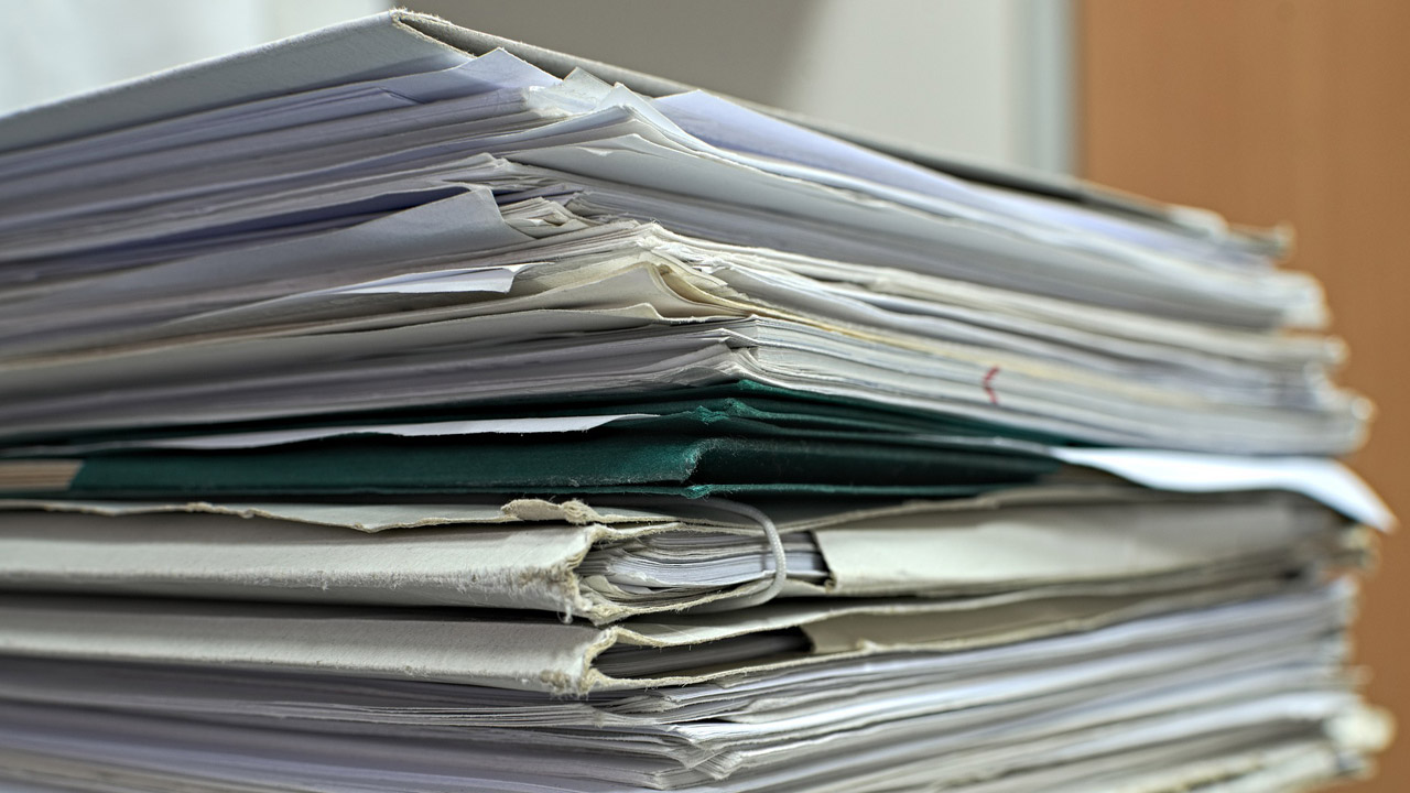 Приставы в Челябинске взыскали с должника по алиментам 2 млн рублей