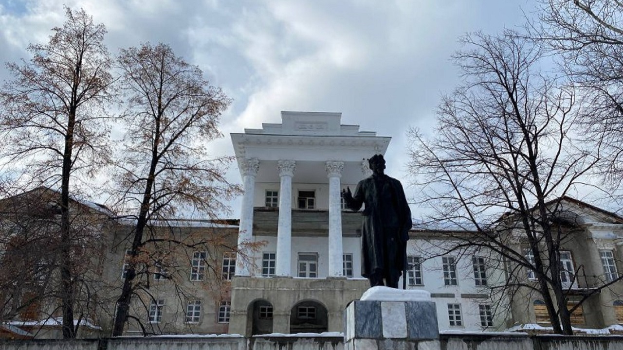 В Челябинской области отремонтируют усадьбу В Челябинской области отремонтируют усадьбу