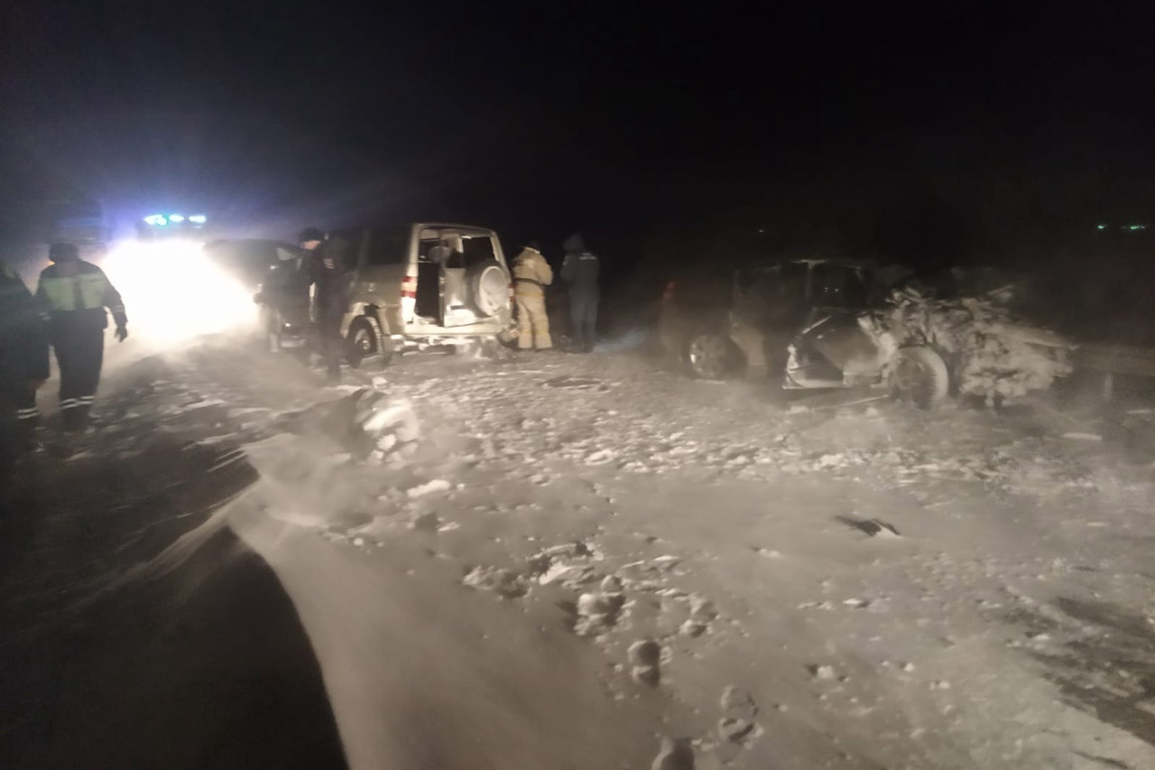 Три человека погибли в массовом ДТП на юге Челябинской области