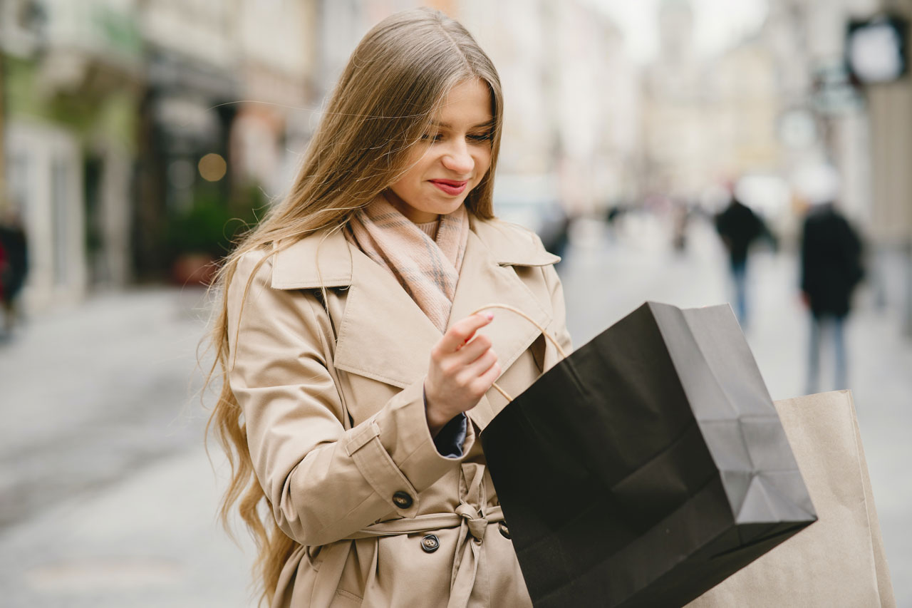 Модные тенденции весна 2022: какие вещи и цвета добавить в гардероб Модные тенденции весна 2022: какие вещи и цвета добавить в гардероб