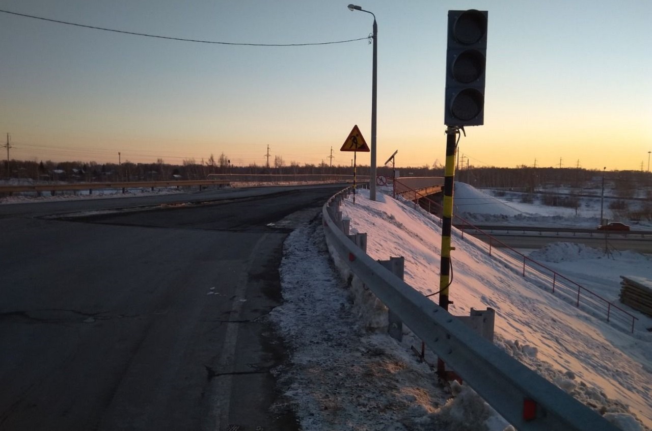 Ремонт моста с оживленным движением начали в Челябинске 