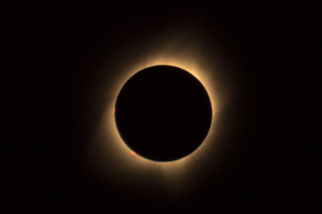 Коридор затмений 2022: весной над Землей взойдет черное Солнце 