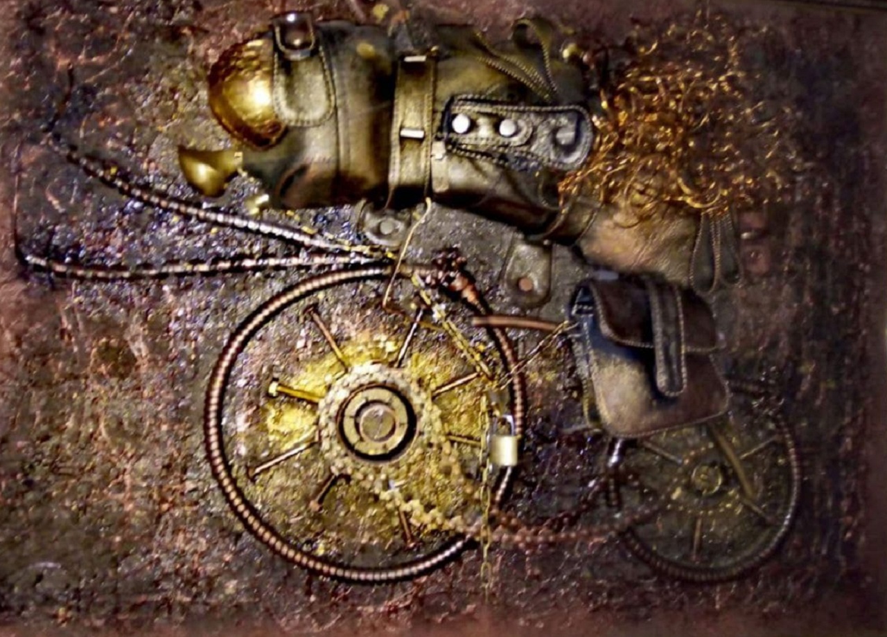 Мастерица на Южном Урале создает картины в технике стимпанк