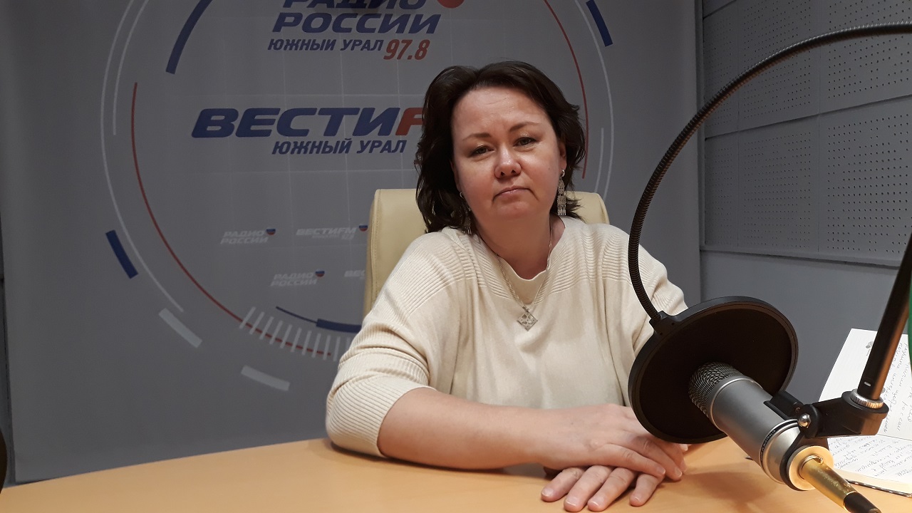 Как вышить чугунную решетку: рукодельницы перенесли на ткань каслинское литье Как вышить чугунную решетку: рукодельницы перенесли на ткань каслинское литье