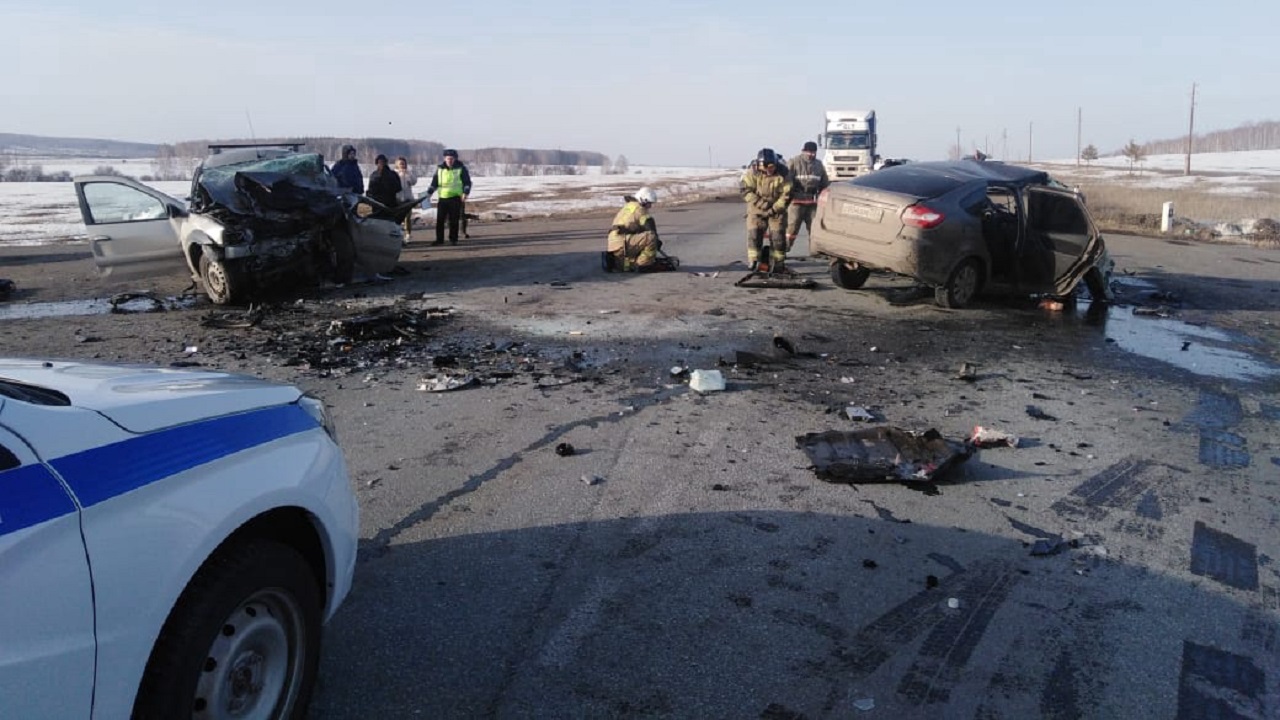 4 человека погибли в жутком ДТП на трассе в Челябинской области