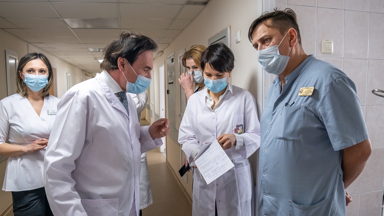 Нейрохирурги из Челябинска будут оперировать детей со всей страны