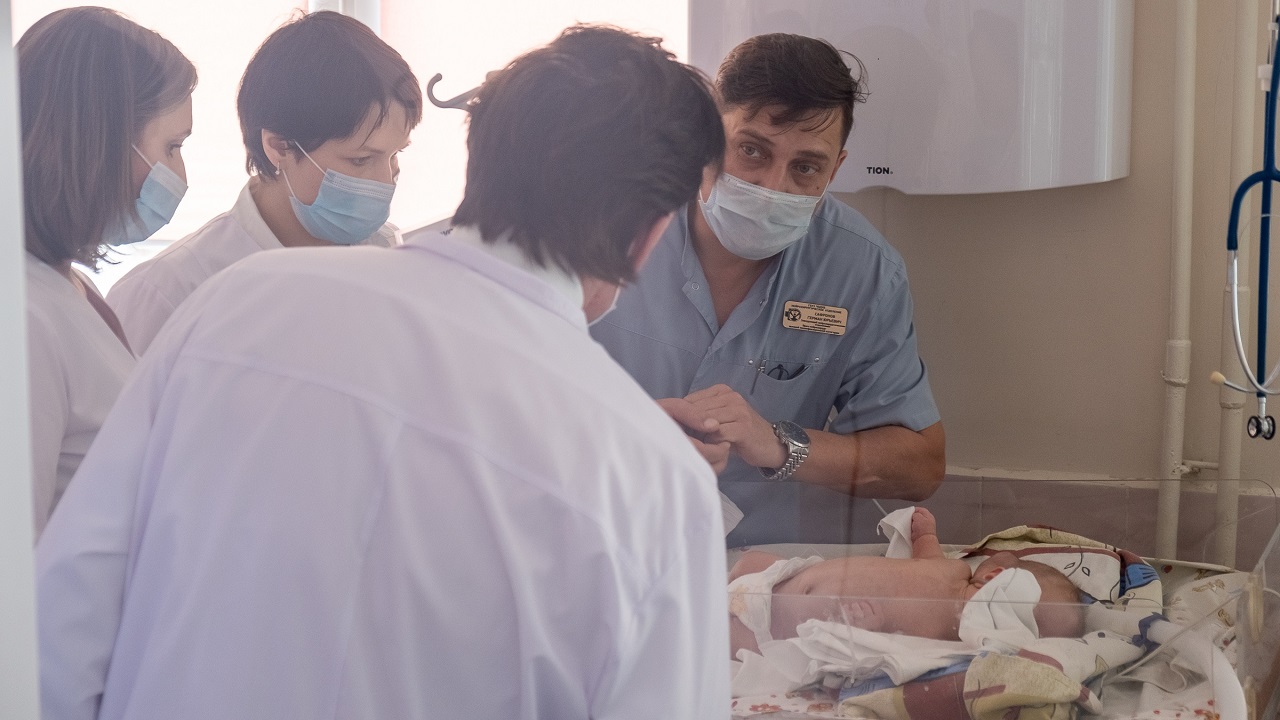 Нейрохирурги из Челябинска будут оперировать детей со всей страны