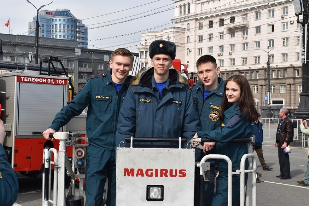 Спасатели и доноры: как в Челябинске впервые прошел 
