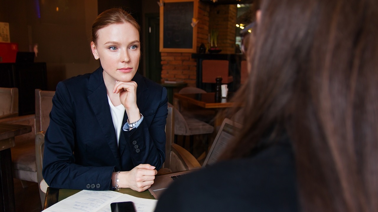 Жители Челябинска рассказали, в каком возрасте проще устроиться на работу