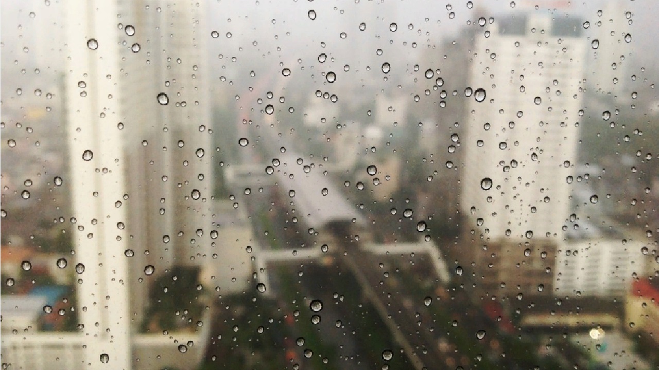 Гидрометцентр предупреждает жителей Челябинска о похолодании и дождях