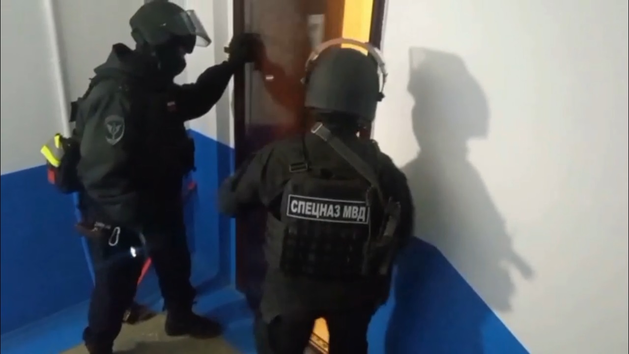 Похищали из дворов: на Южном Урале поймали угонщиков снегоходов Похищали из дворов: на Южном Урале поймали угонщиков снегоходов