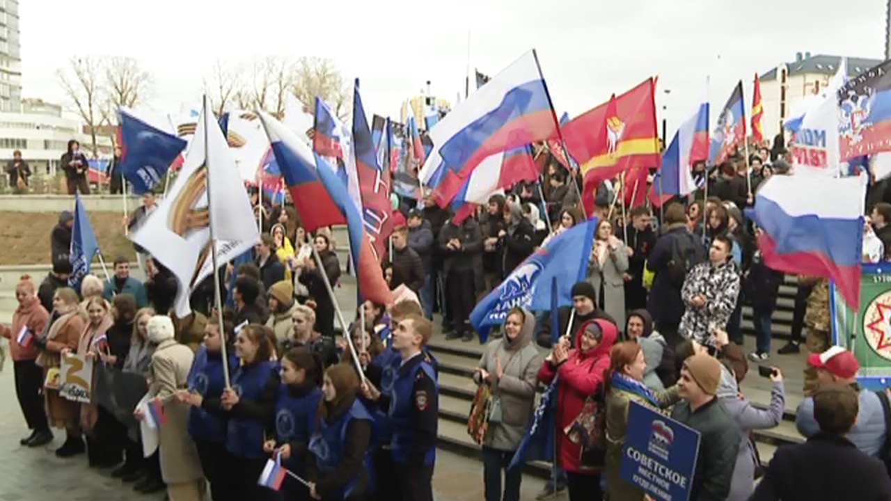 В Челябинске прошел митинг-концерт в честь Дня провозглашения ДНР