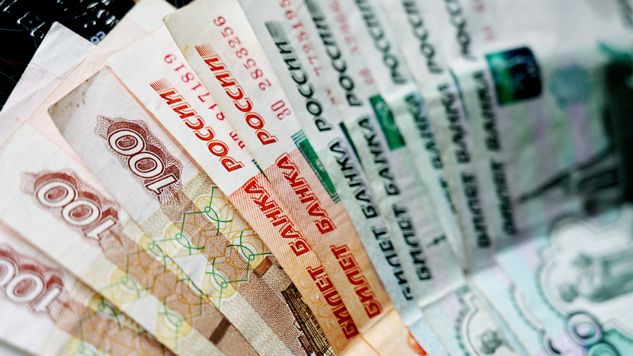 Более 40 тысяч южноуральцев обратились за новым пособием на детей