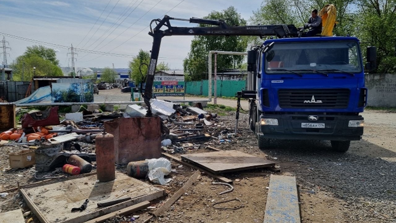 В Челябинске из пункта приема изъяли почти 4500 тонн металлолома