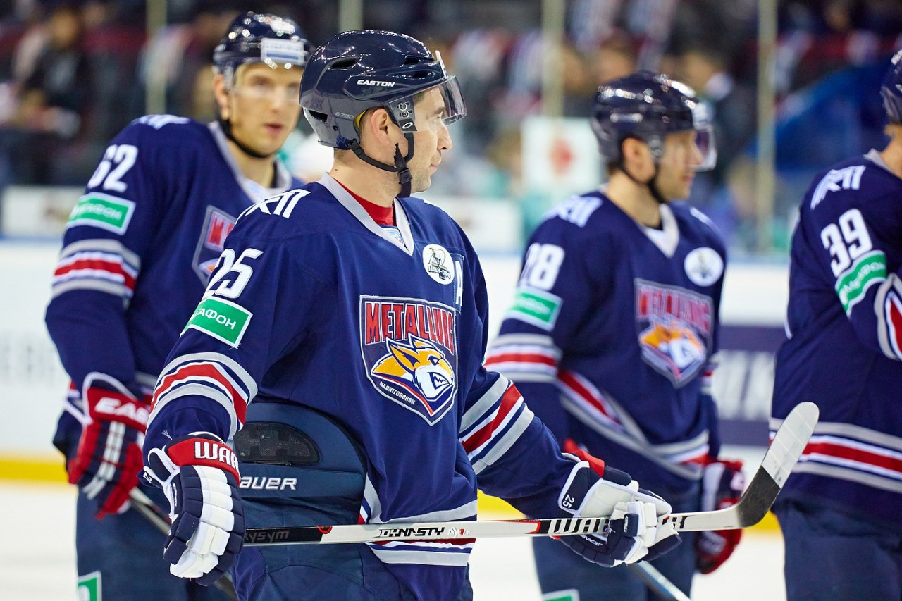 Хоккейный клуб "Металлург" строит планы на следующий сезон 
