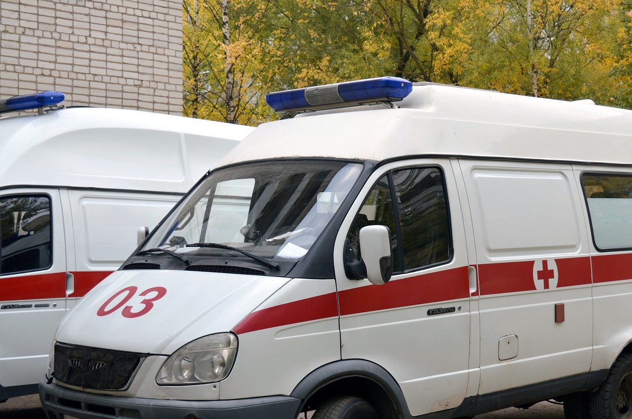 Умерла в больнице: в Челябинской области незнакомка напала на женщину с ножом