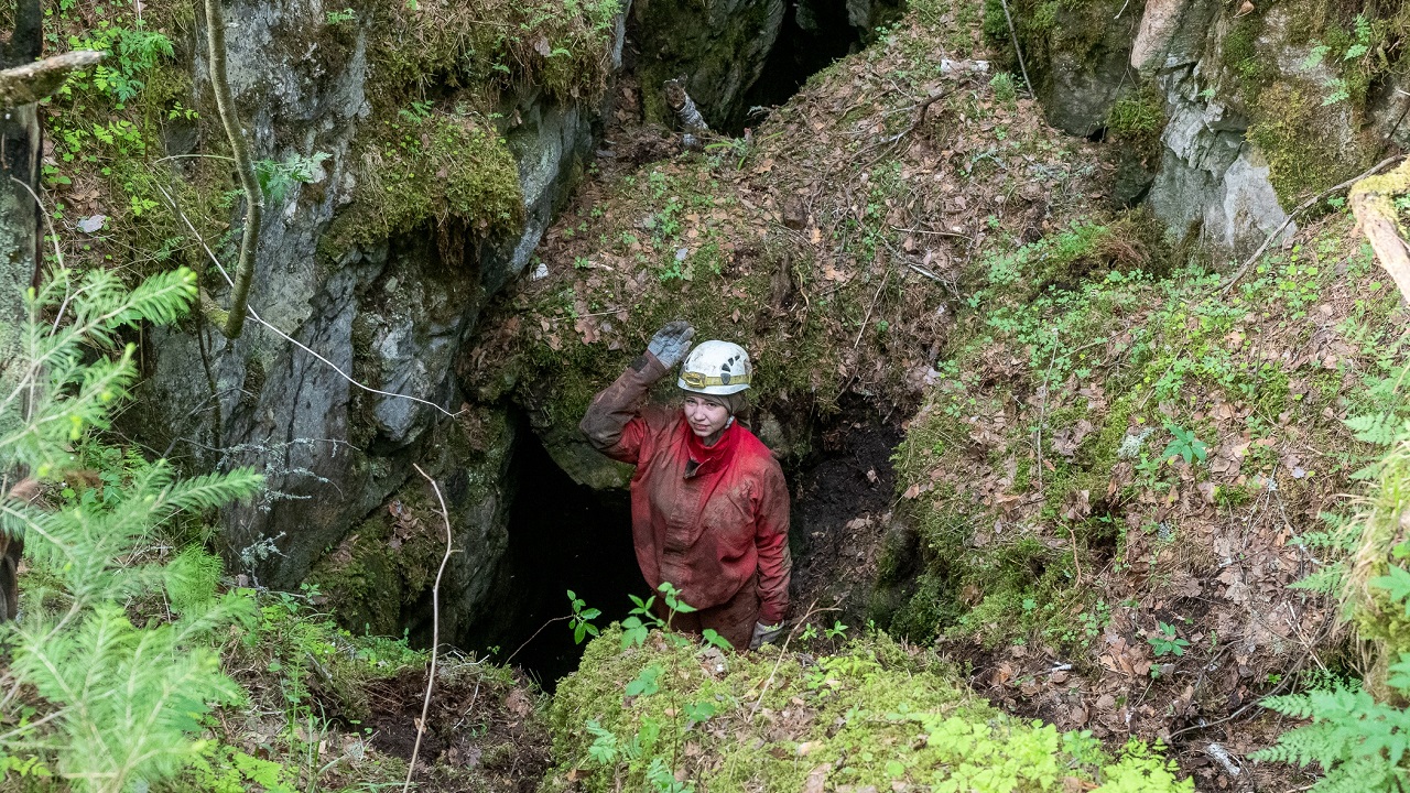 Спелеологи показали подземелья Южного Урала, куда едва ли ступала нога человека