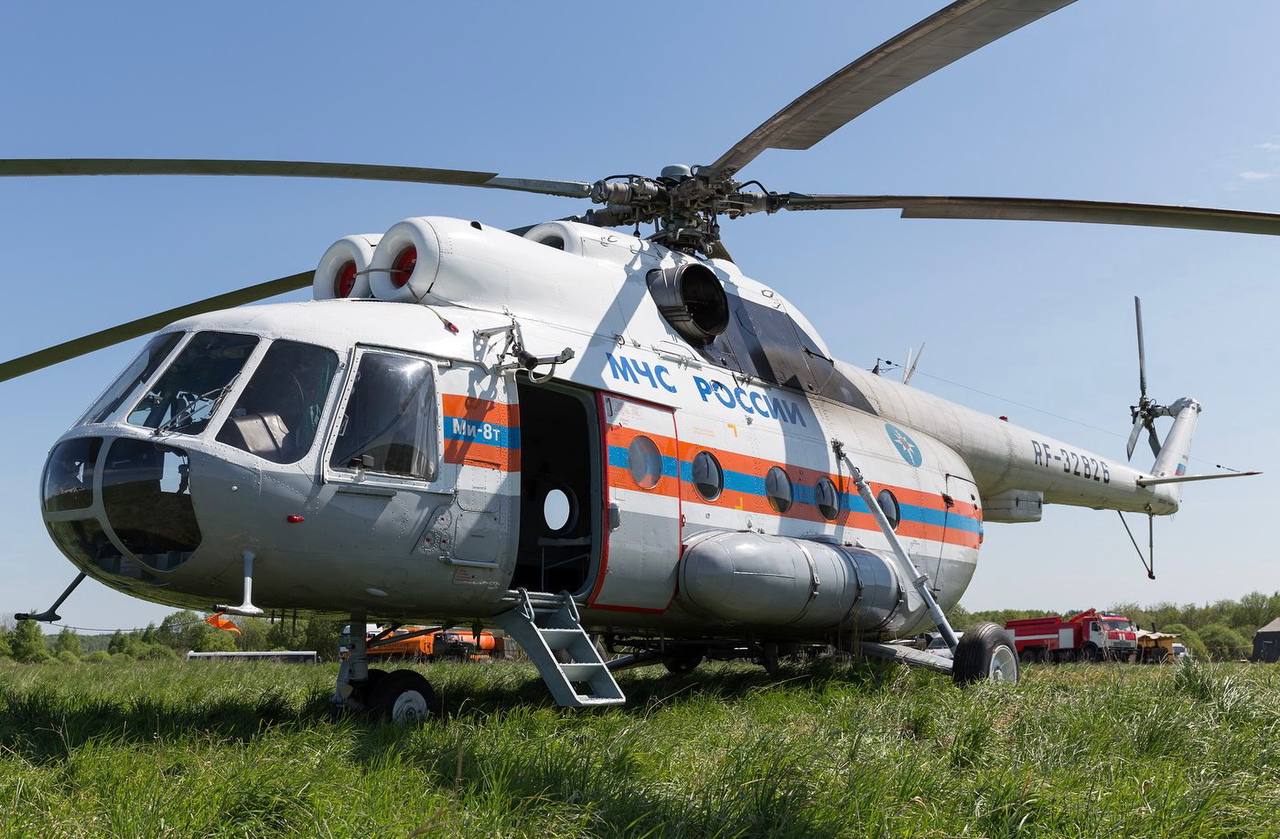 Спасатели начали транспортировку раненого туриста из Челябинска с горы Казбек