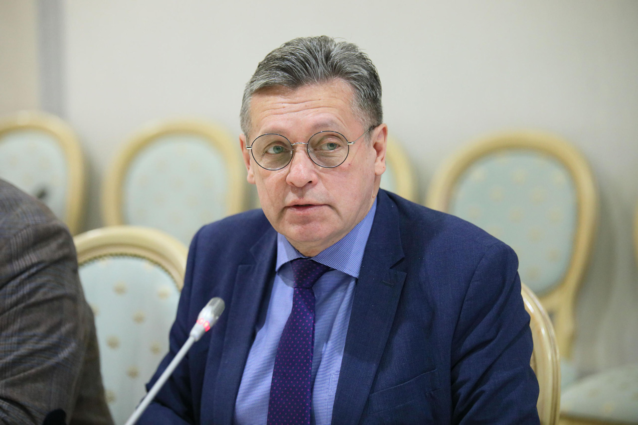 Рифат Сабитов принял участие в круглом столе Совета Федерации по международным делам
