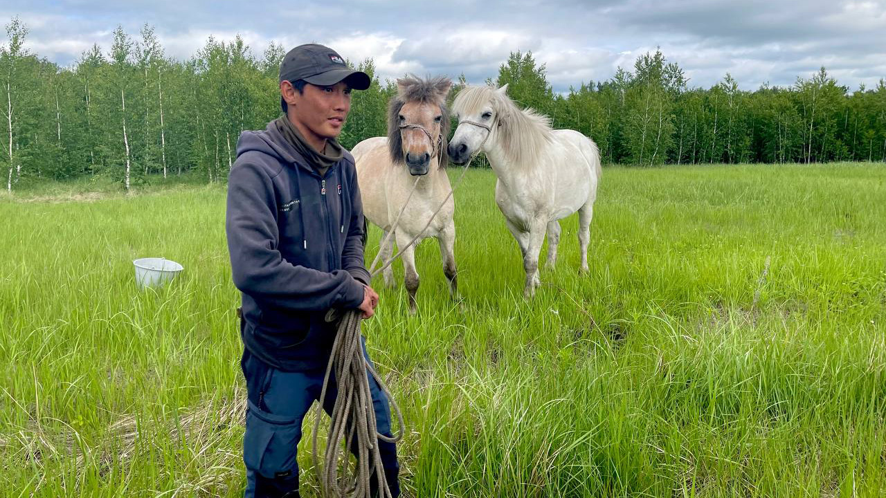 10 тысяч километров в пути: якутский коневод прибыл в Челябинскую область