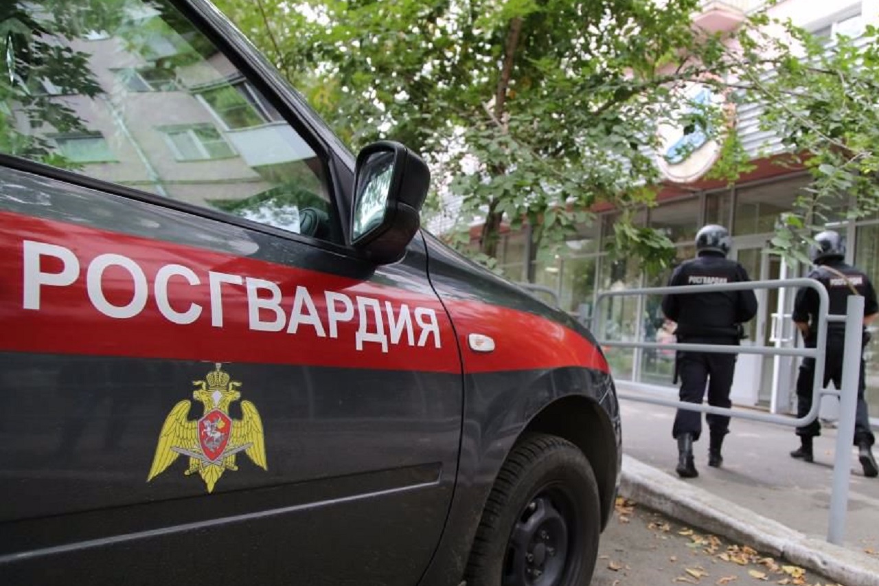 В Челябинске бригады скорой помощи оснастили тревожными кнопками