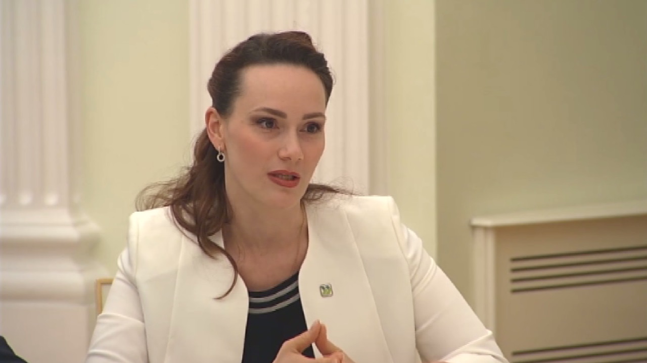 Владимир Путин встретился с победительницей конкурса "Лидеры России" из Челябинска